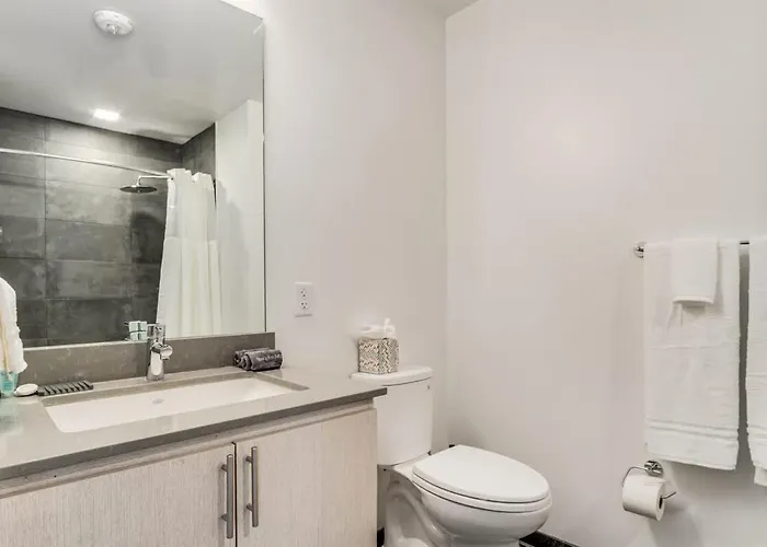 Boulevard Sleek Pool Gym & Zero Parking Fee Apartment Phoenix